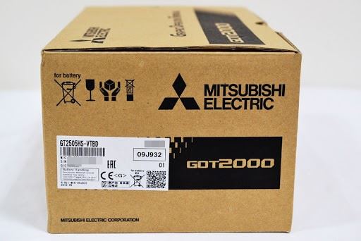 Antara Muka Manusia-Mesin Mitsubishi Handheld 5.7 Inci GT2505HS-VTBD